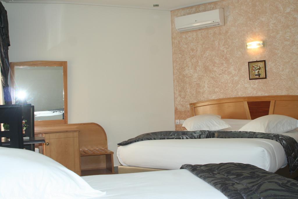 Hotel Oasis Tafilalet Meknes Exterior photo