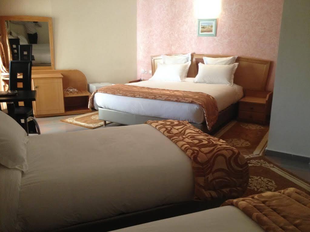 Hotel Oasis Tafilalet Meknes Exterior photo
